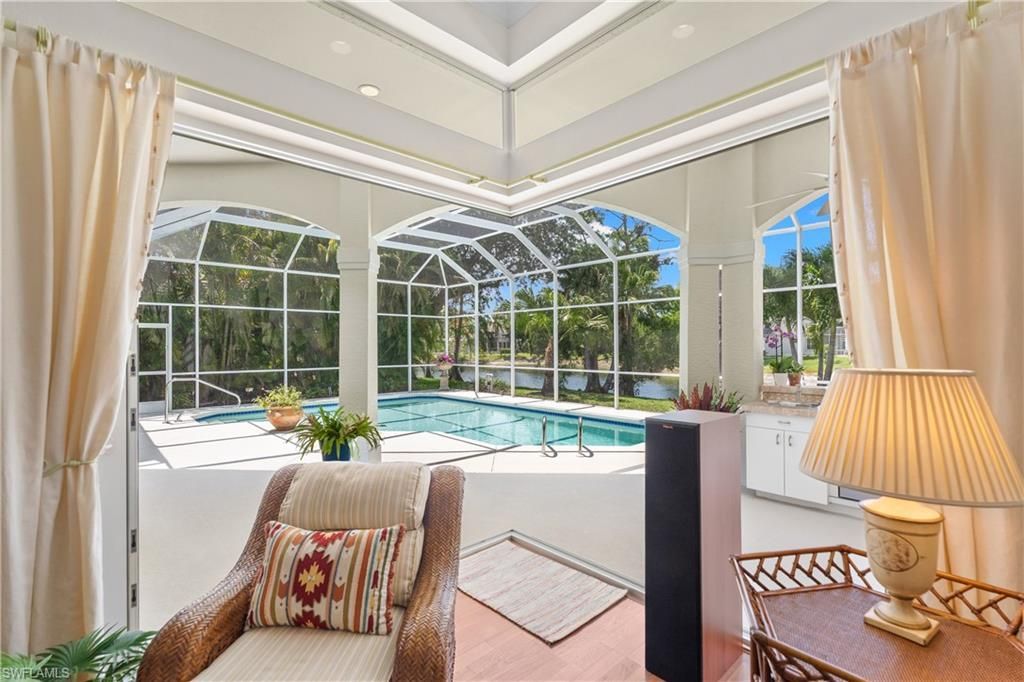 2039 Mission Dr, Naples, FL 34109 Photo