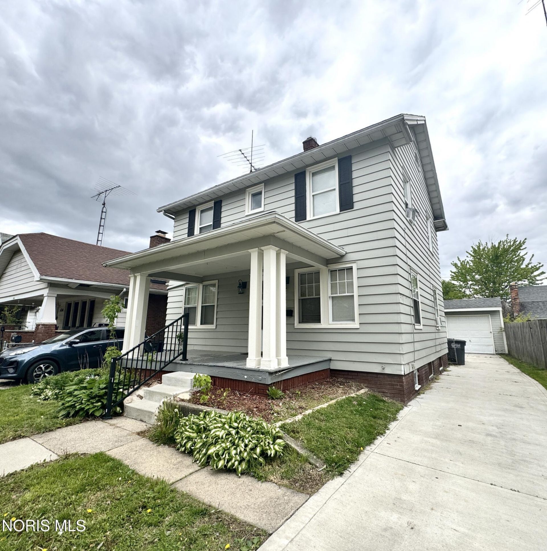 Please Call, Toledo, OH 43612