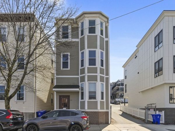419 E 3rd St, Boston, MA 02127