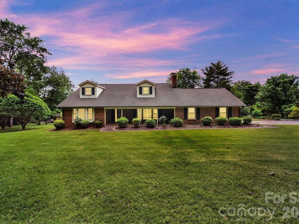 5913 Tom Query Road , Charlotte, NC 28213