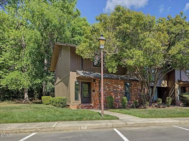 701 Oak Tree Drive, Chapel Hill, NC 27517