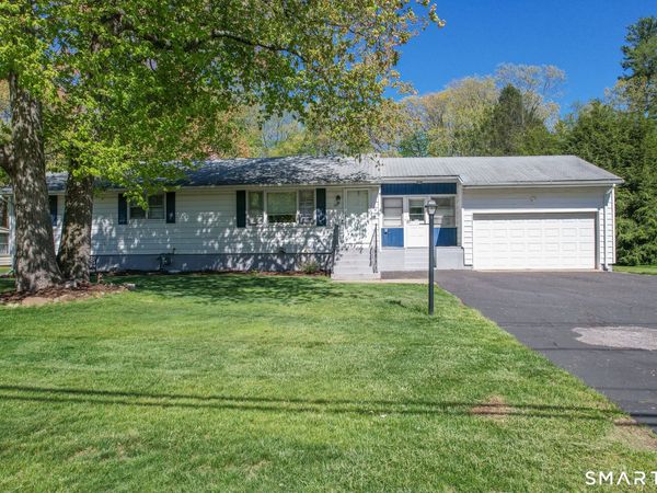 39 Grove , North Haven, CT 06473