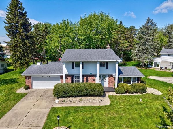 3098 Wagon Trail, Flint Twp, MI 48507