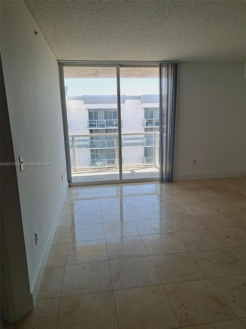 5085 NW 7th St , Unit TS10, Miami, FL 33126 Photo