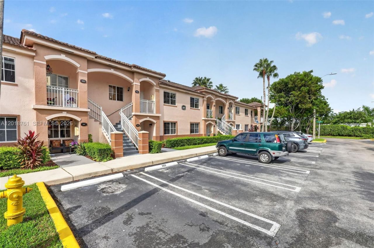 2600 SE 12th Pl, Unit 203, Homestead, FL 33035 Photo
