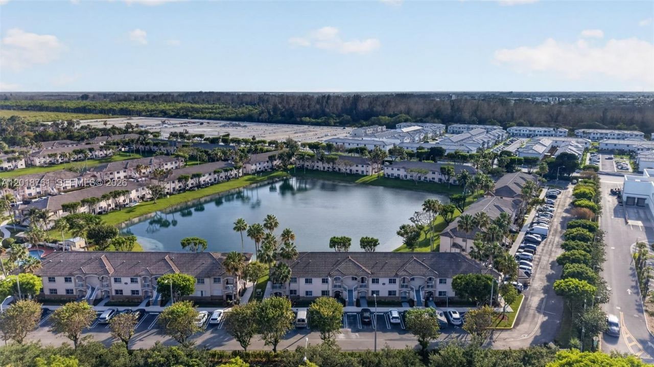 2600 SE 12th Pl , Unit 203, Homestead, FL 33035 Photo