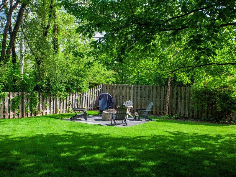 3082 Trentwood Road , Columbus, OH 43221 Photo 11