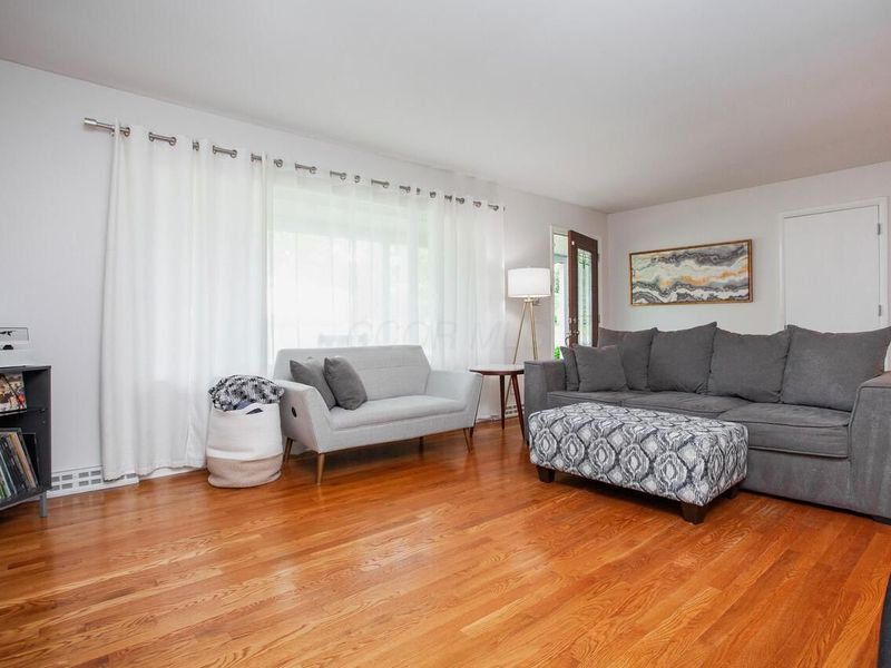 3082 Trentwood Road , Columbus, OH 43221 Photo 18