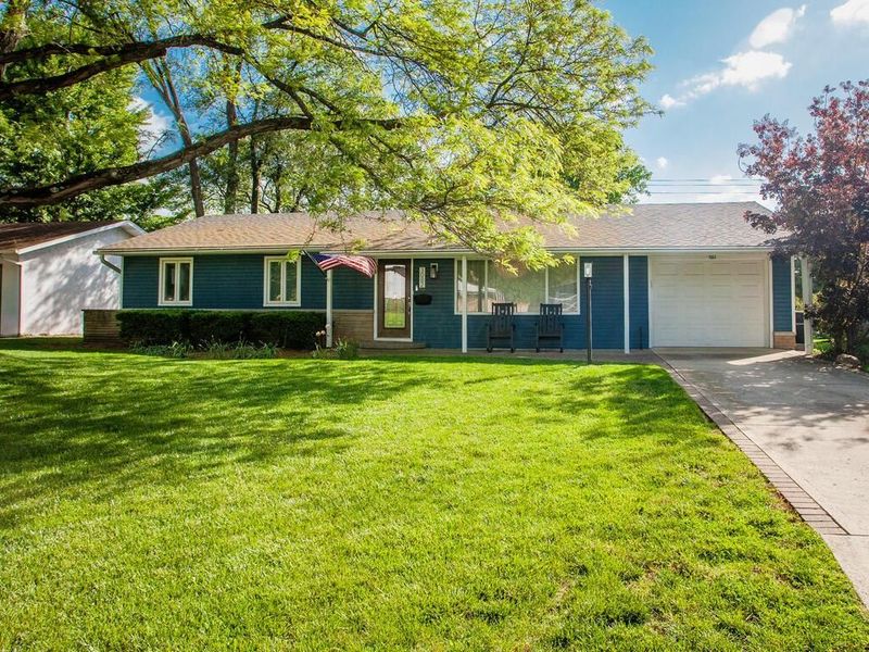 3082 Trentwood Road , Columbus, OH 43221 Photo 3