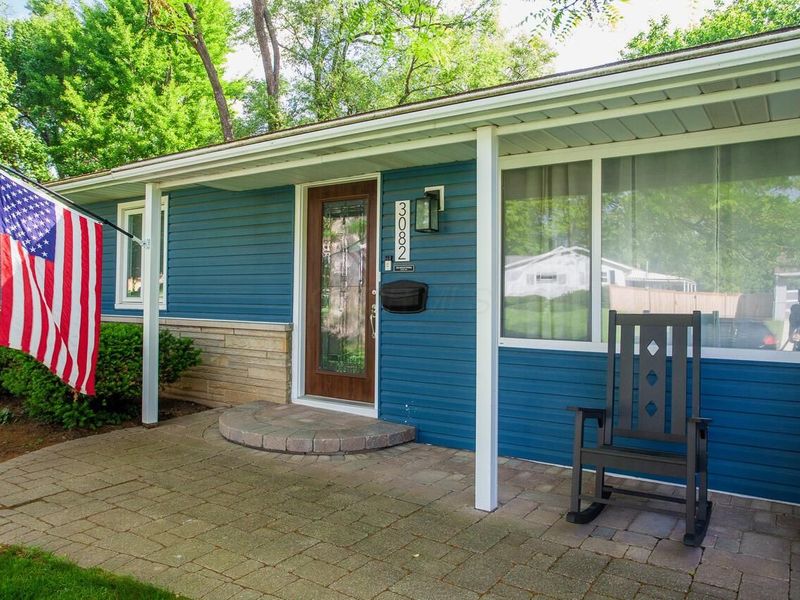 3082 Trentwood Road , Columbus, OH 43221 Photo 6