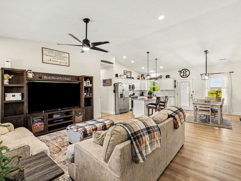 1700 Stewart Ridge Road, Sparta, KY 41086 Photo 4