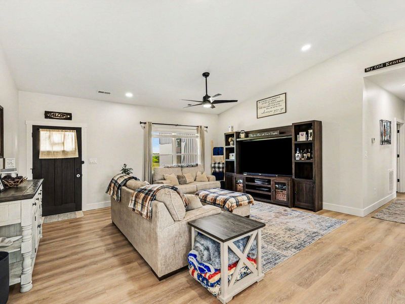 1700 Stewart Ridge Road, Sparta, KY 41086 Photo 5