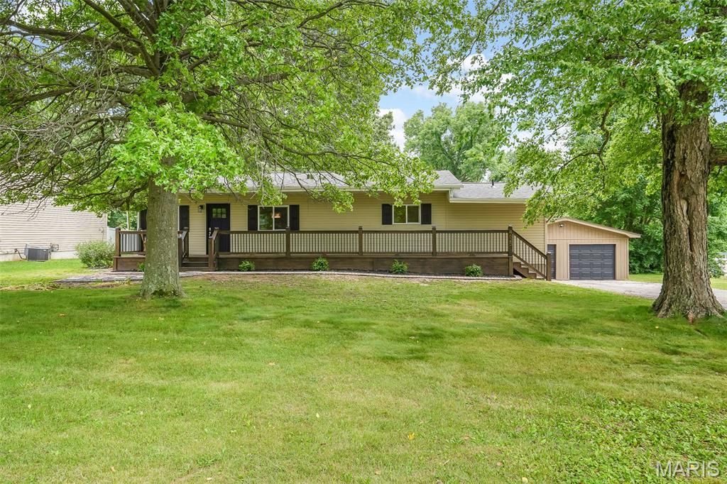 4625 Old Caseyville Road, Belleville, IL 62223 Main Photo