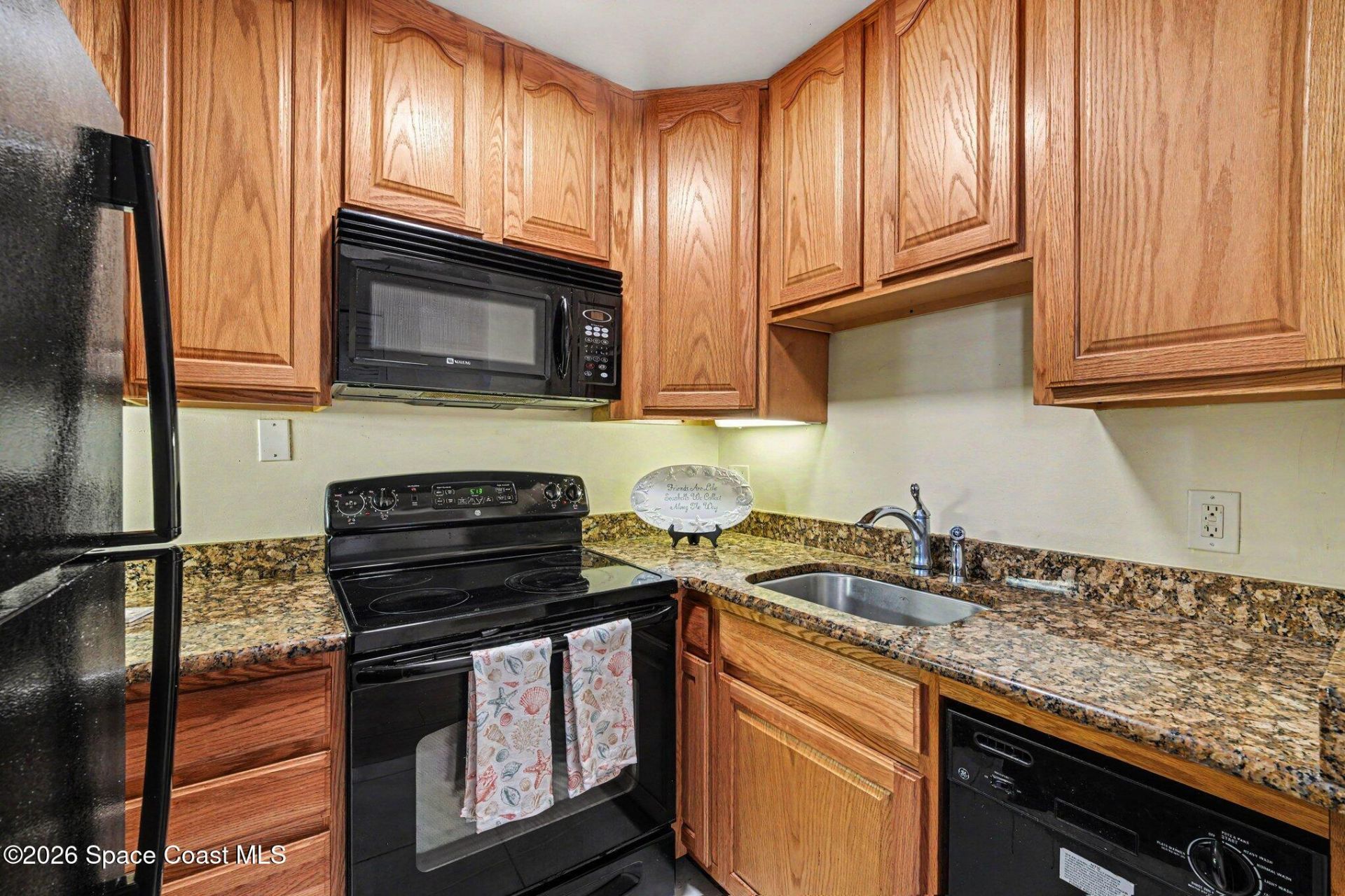 8401 N Atlantic Avenue, Unit D3, Cape Canaveral, FL 32920 Photo