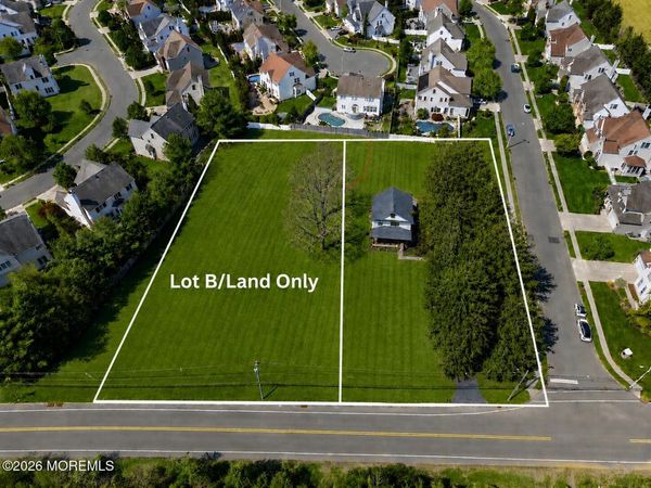 194 Fort Plains Road, Unit B, Howell, NJ 07731