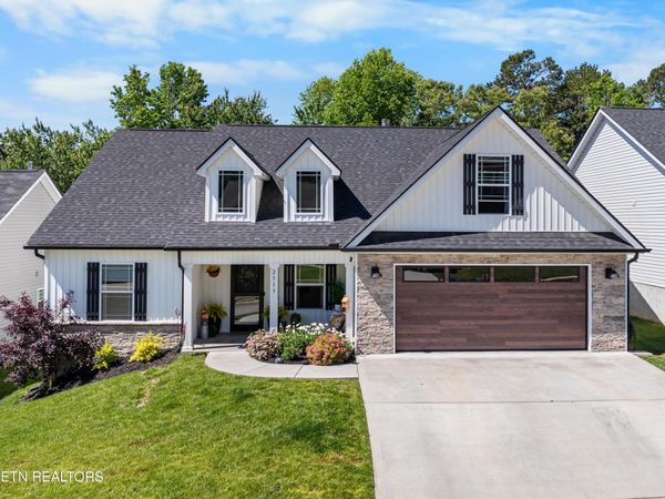 2513 Eppie Cove Lane, Knoxville, TN 37931