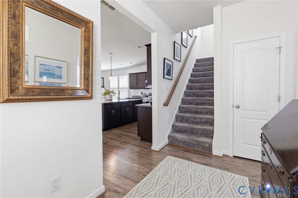 16817 Gossamer Drive  Moseley, VA 23120