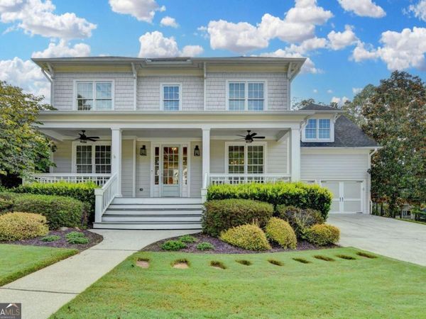 7051 Dove Point Lane, Hoschton, GA 30548