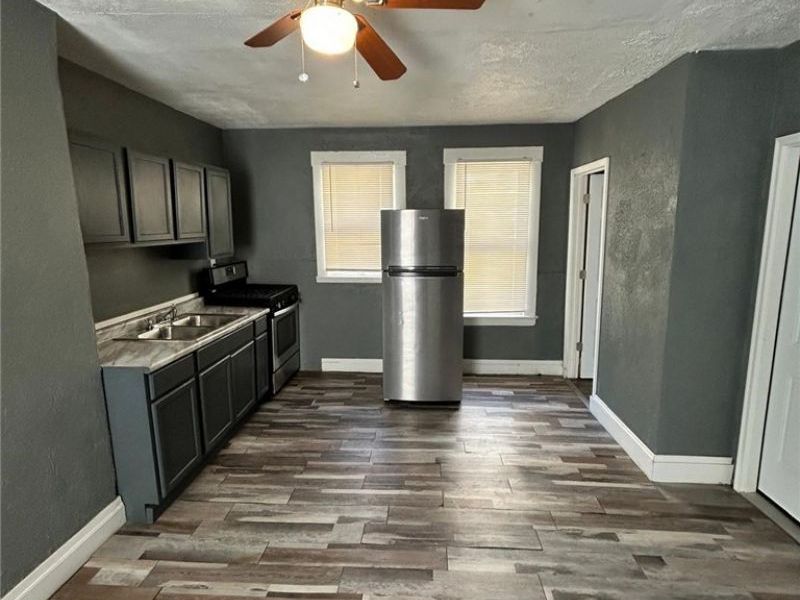 1130 E 68th Street, Unit 1, Cleveland, OH 44103 Photo 2