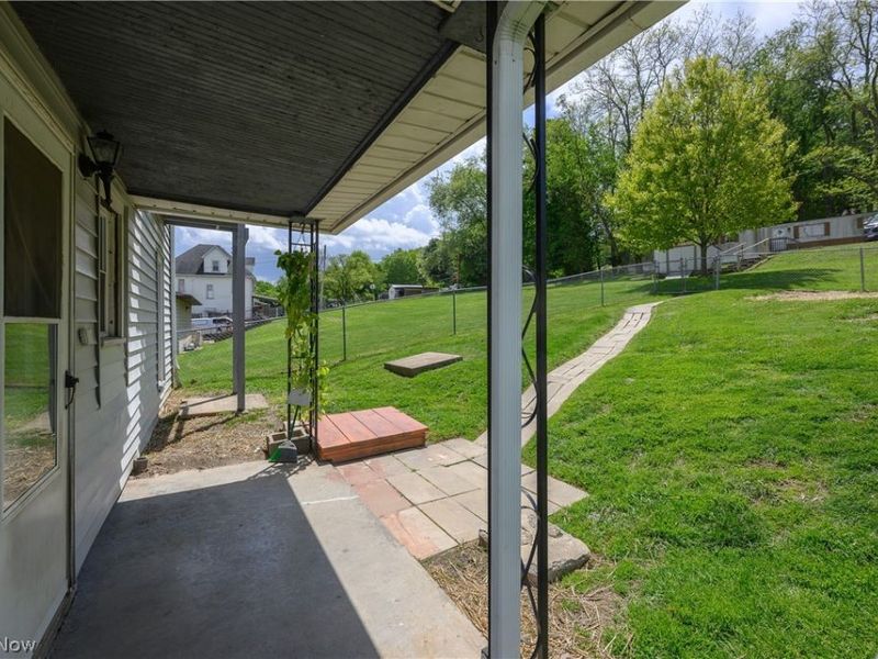 302 Main Street, Bowerston, OH 44695 Photo 8