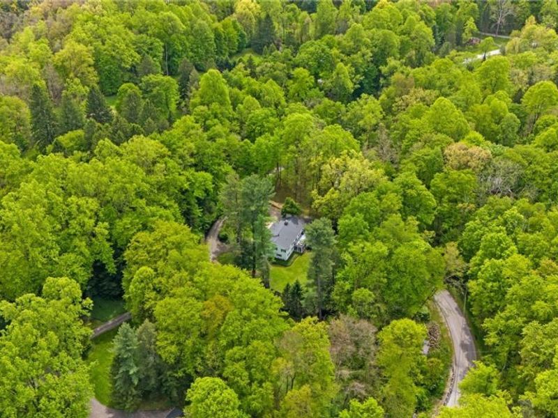 2000 Berkshire Road, Gates Mills, OH 44040 Photo 45