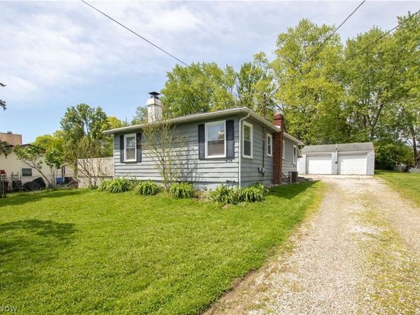 4134 Beckley Road , Stow, OH 44224