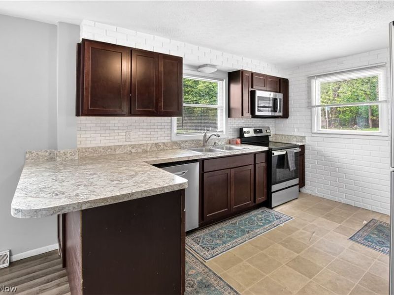 4134 Beckley Road , Stow, OH 44224 Photo 7
