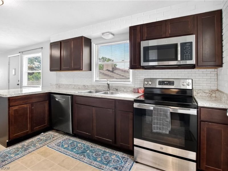 4134 Beckley Road , Stow, OH 44224 Photo 8