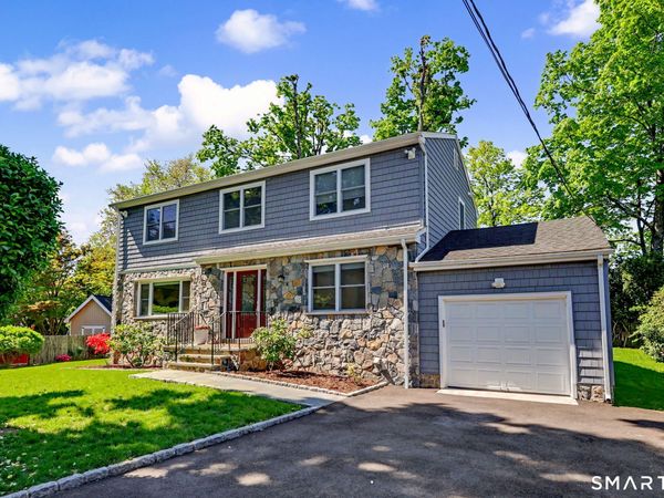34 1/2 Orchard, Greenwich, CT 06807