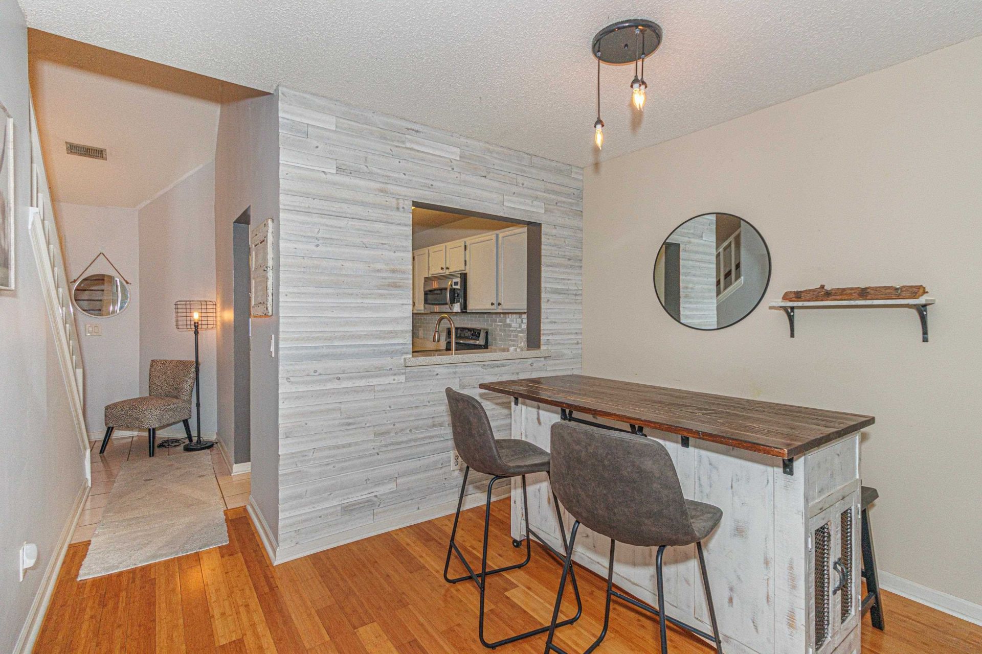 3847 Myrtle Pointe Dr. Photo 11