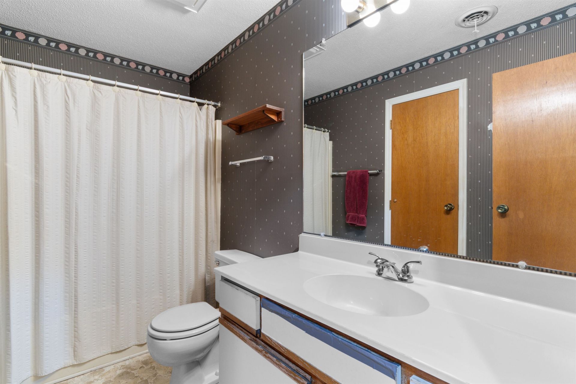 3700 Golf Colony Lane  Photo 16