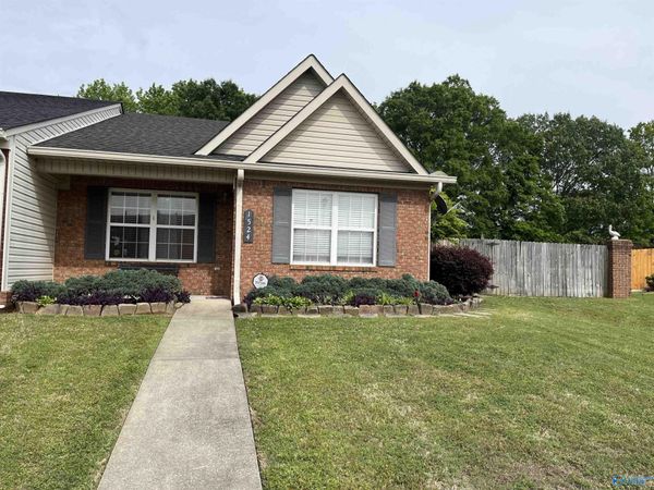1524 Georgetown Street SW, Decatur, AL 35603