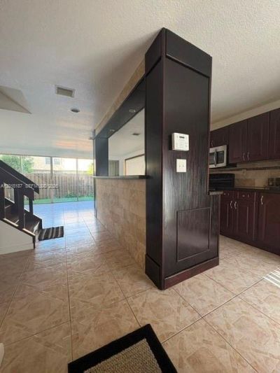 835 NW 81st Way, Unit 5, Plantation, FL 33324 Photo