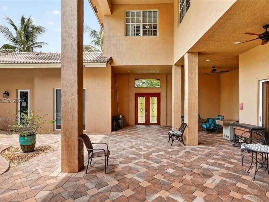 Property Image 63