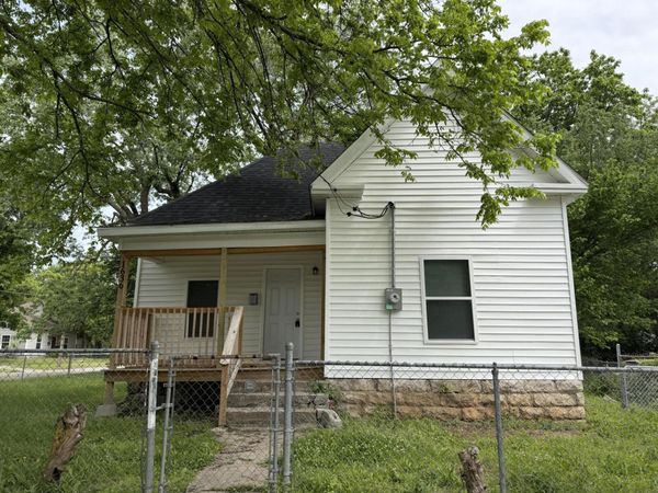 1636 N Sherman Avenue , Springfield, MO 65803