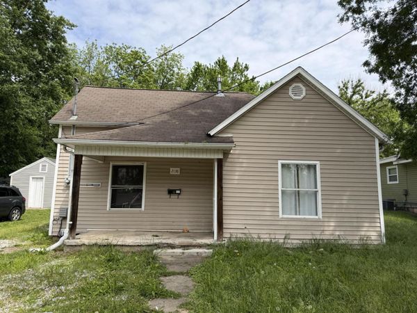 2138 N Taylor Avenue , Springfield, MO 65803