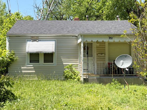 711 N Park Avenue , Springfield, MO 65802