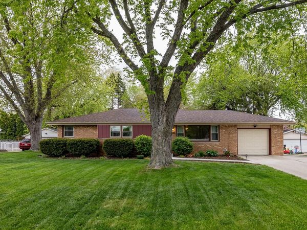 5324 Wabash AVENUE, Brown Deer, WI 53223
