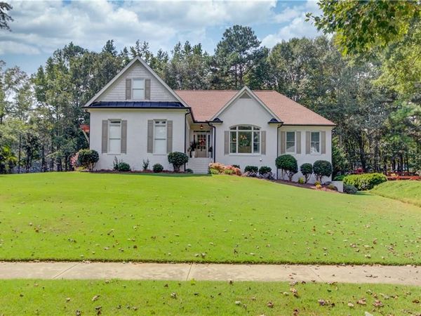 941 Providence Lane , Monroe, GA 30656