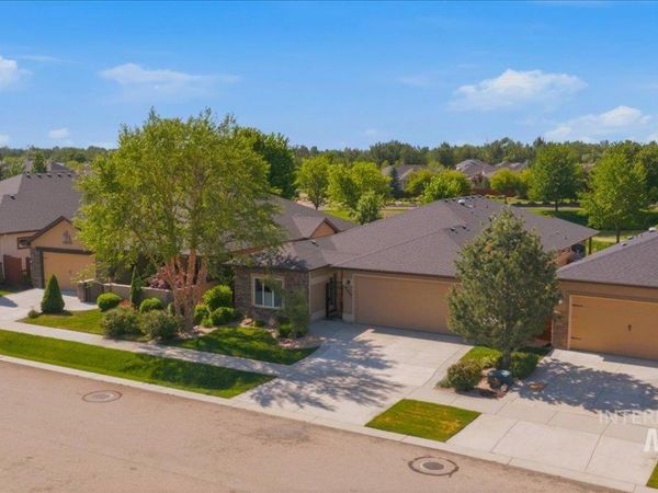 9699 W Wildbranch, Star, ID 83669