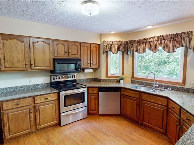 3745 Silvercrest Drive , Stow, OH 44224 Photo 20