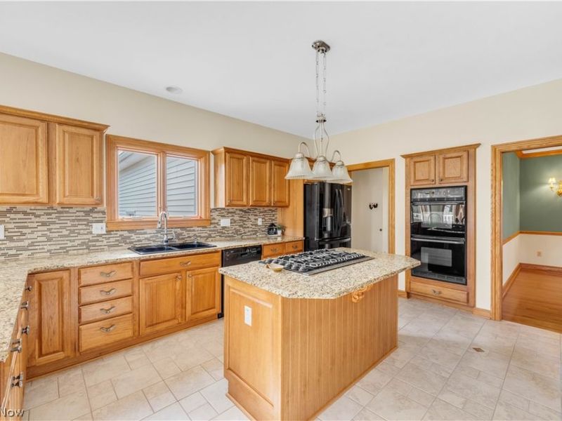 6875 Spring Glen Drive , Valley City, OH 44280 Photo 12