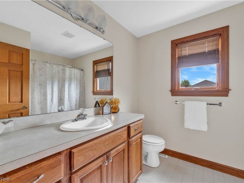6875 Spring Glen Drive , Valley City, OH 44280 Photo 32