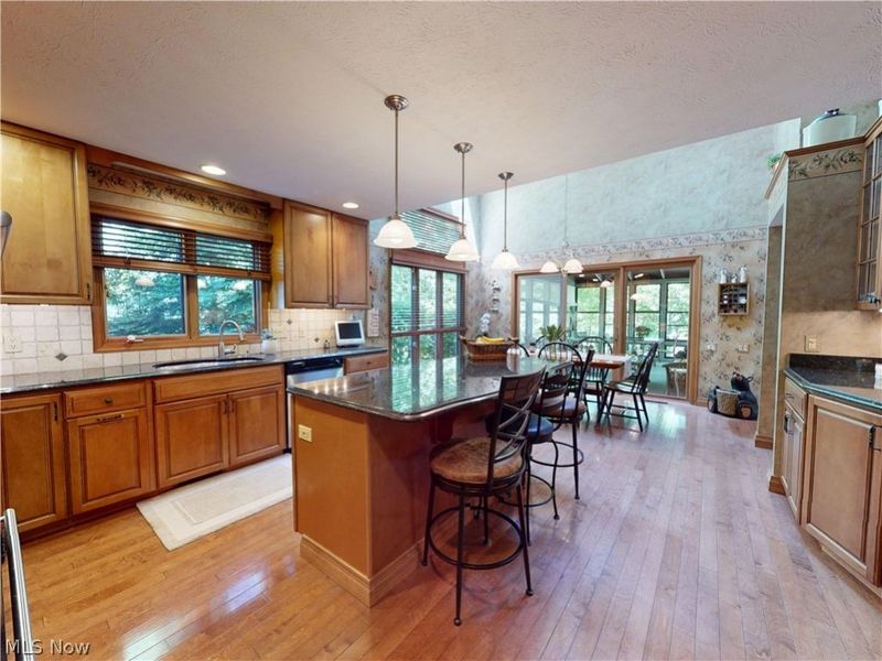 857 Hardwood Court, Gates Mills, OH 44040 Photo 11