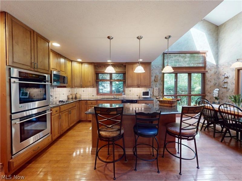 857 Hardwood Court, Gates Mills, OH 44040 Photo 13