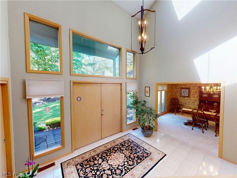 857 Hardwood Court, Gates Mills, OH 44040 Photo 3