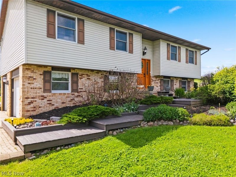 9085 Willowdale Avenue SE, Magnolia, OH 44643 Photo 4