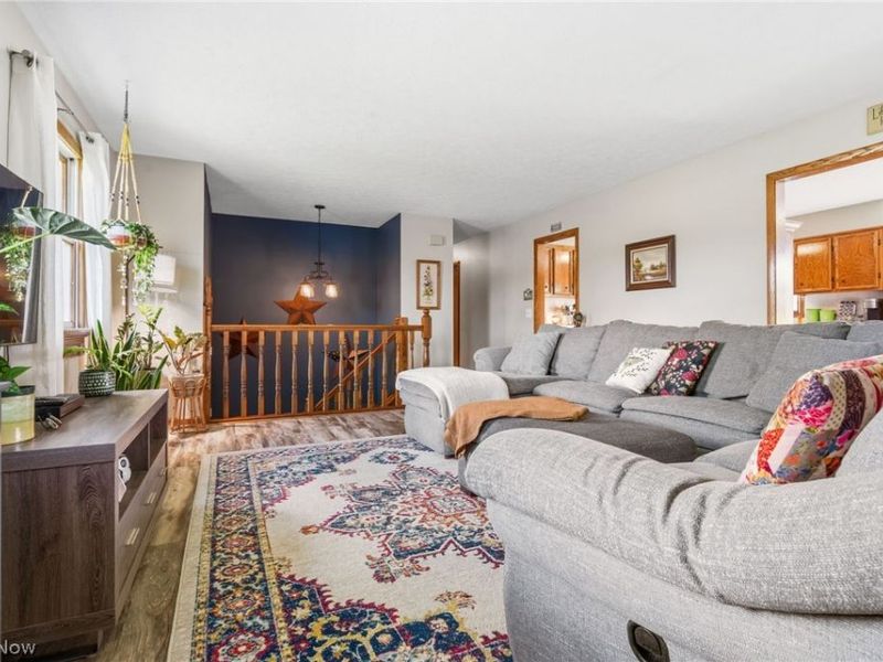 9085 Willowdale Avenue SE, Magnolia, OH 44643 Photo 6