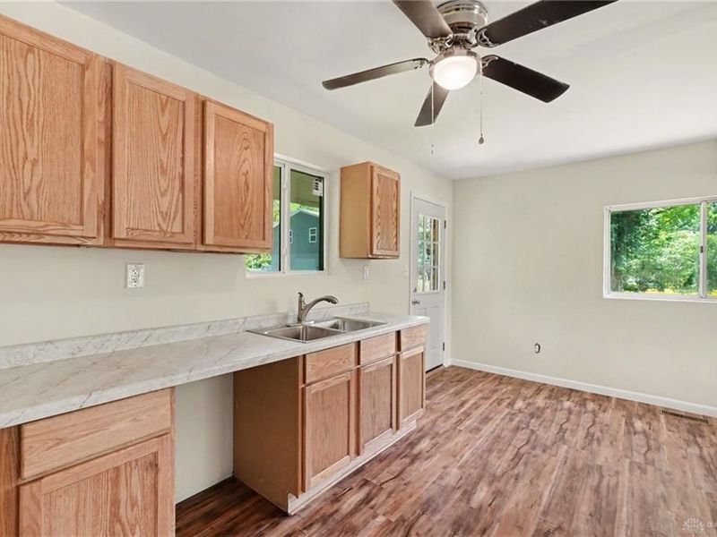 8547 Davis Road, Maineville, OH 45039 Photo 9