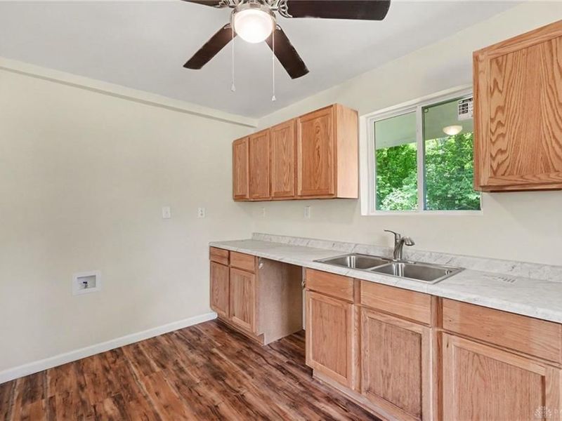 8547 Davis Road, Maineville, OH 45039 Photo 9
